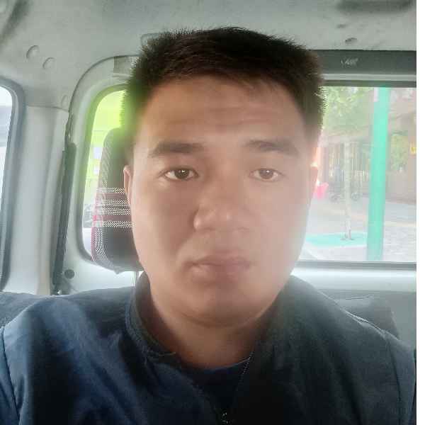 35岁岁山西单身帅哥 - 淮南吉缘网