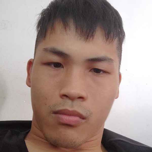 31岁岁广东单身帅哥 - 淮南吉缘网