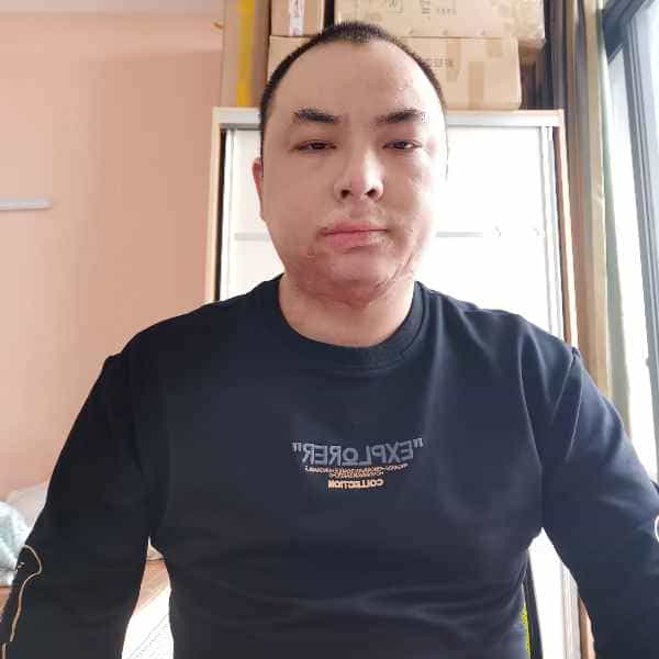 33岁岁四川单身帅哥 - 淮南吉缘网