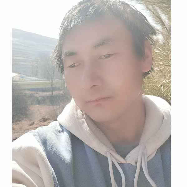 42岁岁甘肃单身帅哥 - 淮南吉缘网