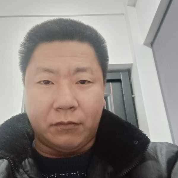 35岁岁四川单身帅哥 - 淮南吉缘网