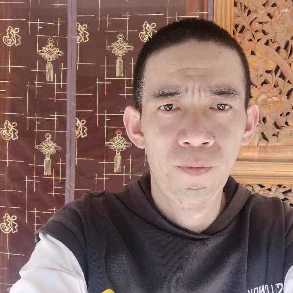 37岁岁云南单身帅哥 - 淮南吉缘网