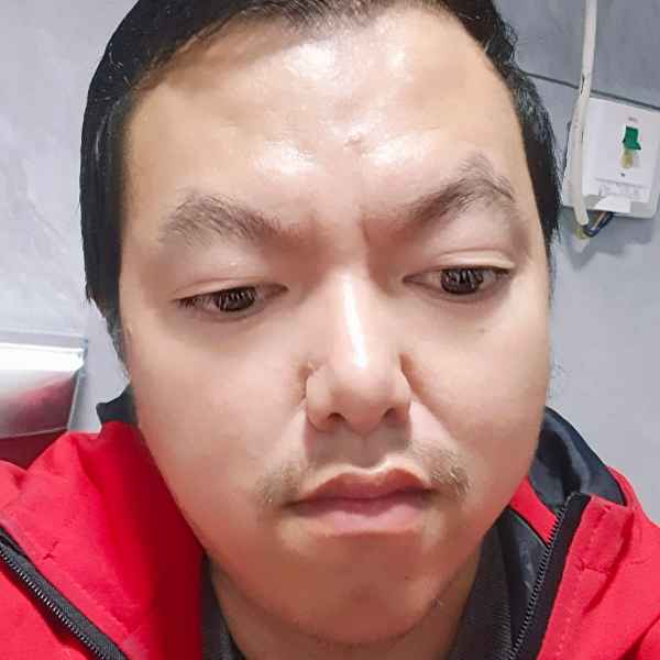 38岁岁江苏单身帅哥 - 淮南吉缘网