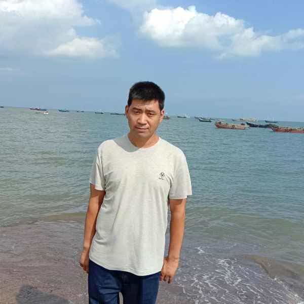 44岁岁辽宁单身帅哥 - 淮南吉缘网