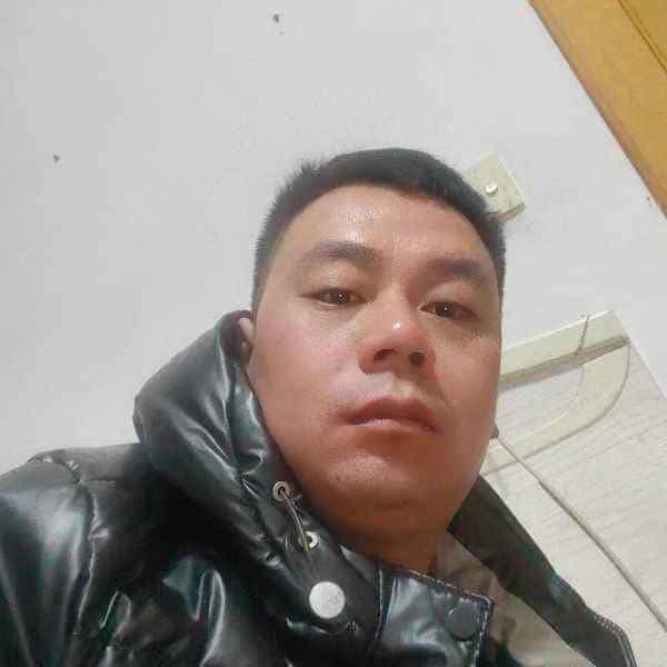 35岁岁河北单身帅哥 - 淮南吉缘网
