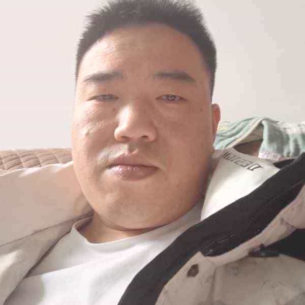37岁岁湖南单身帅哥 - 淮南吉缘网