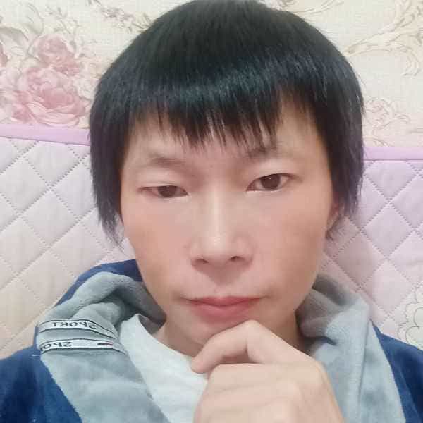39岁岁四川单身帅哥 - 淮南吉缘网