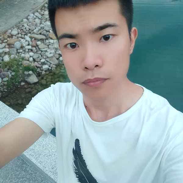 31岁岁陕西单身帅哥 - 淮南吉缘网