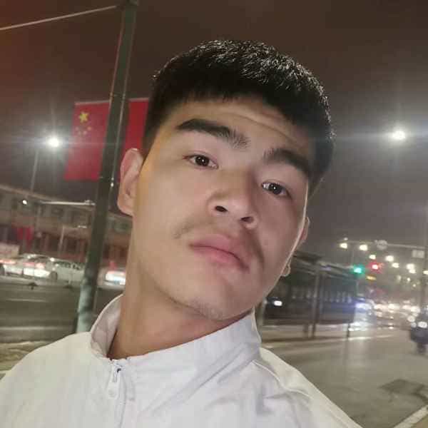 23岁岁山西单身帅哥 - 淮南吉缘网