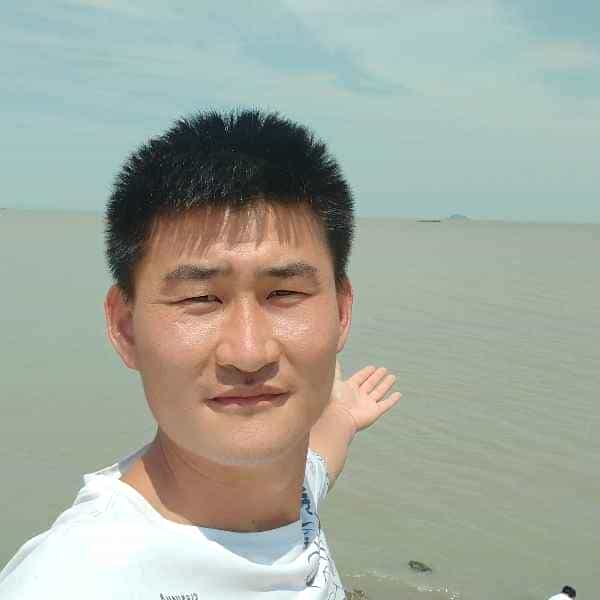 32岁岁山东单身帅哥 - 淮南吉缘网