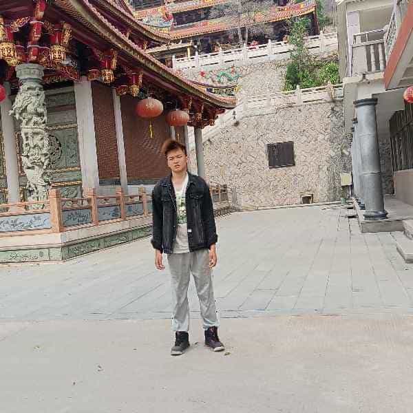 28岁岁江西单身帅哥 - 淮南吉缘网