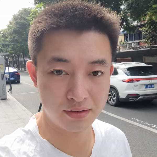 35岁岁四川单身帅哥 - 淮南吉缘网