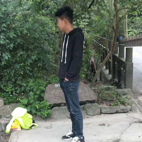27岁岁四川单身帅哥 - 淮南吉缘网