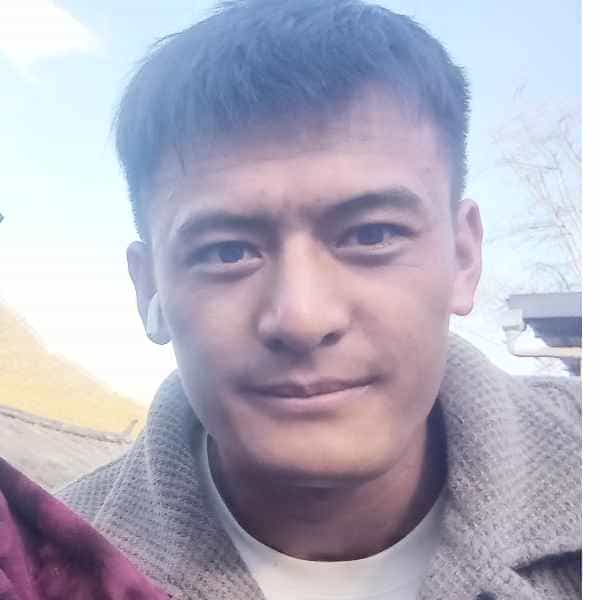 34岁岁云南单身帅哥 - 淮南吉缘网
