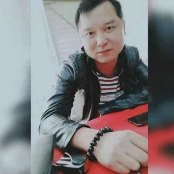 40岁岁湖南单身帅哥 - 淮南吉缘网