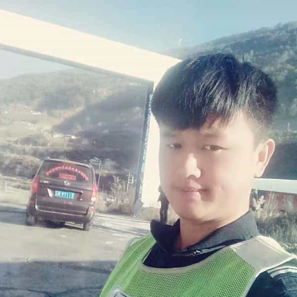 29岁岁云南单身帅哥 - 淮南吉缘网