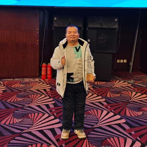 40岁岁辽宁单身帅哥 - 淮南吉缘网