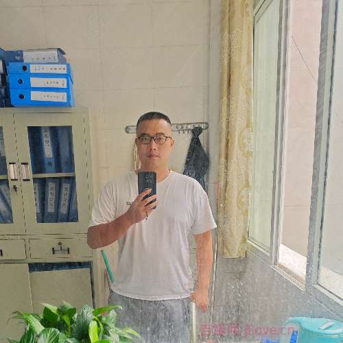 34岁岁四川单身帅哥 - 淮南吉缘网